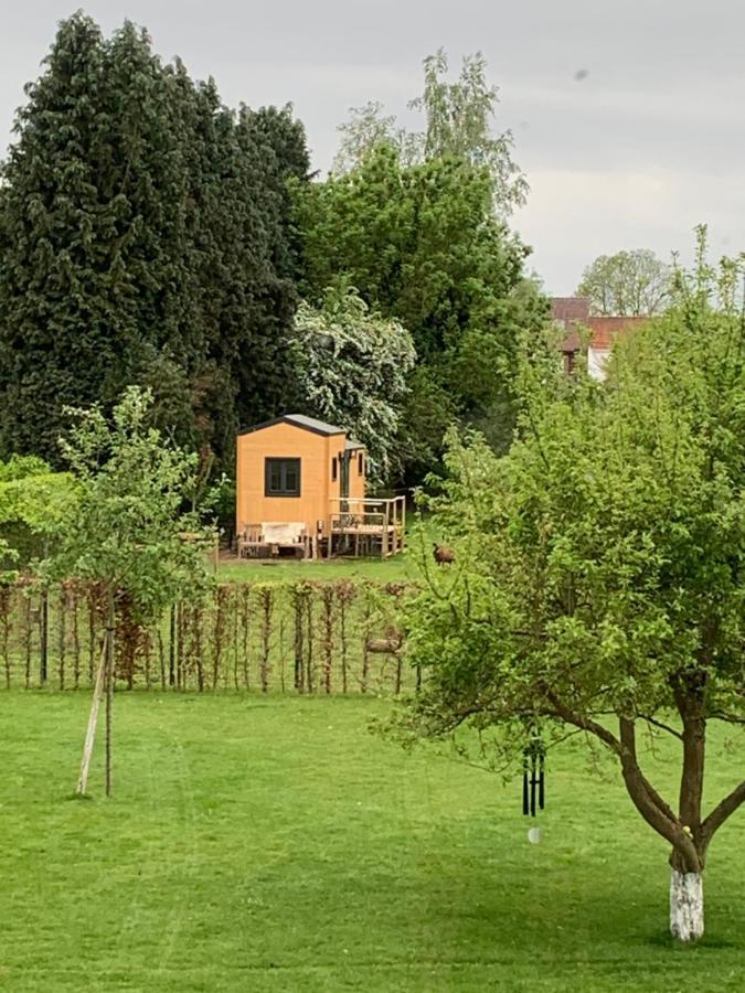 Joly Tiny House Hotel Overijse Exterior photo